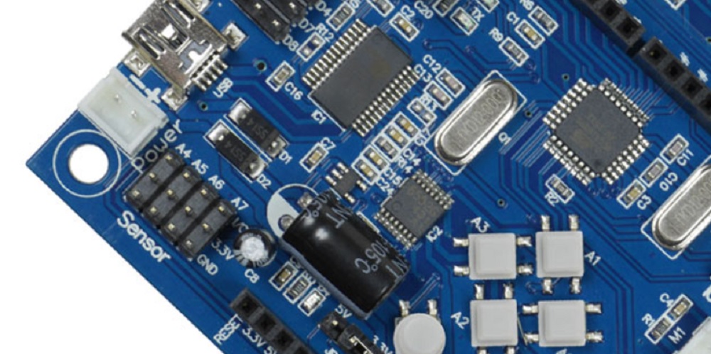 Qui peut programmer un robot en scratch ?